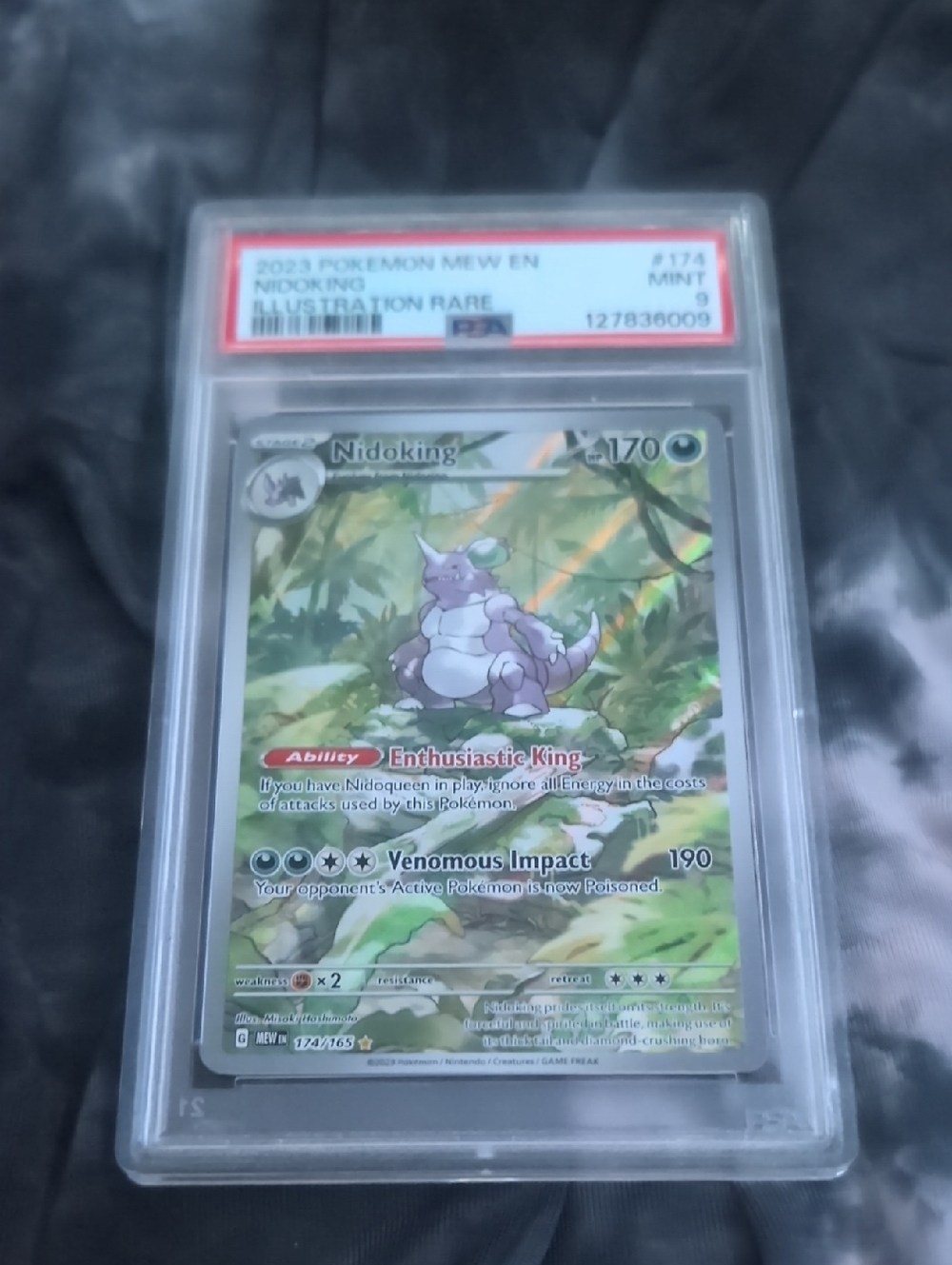 Pokemon Nidoking Illustration Rare Trading Card - Green, Purple, White
